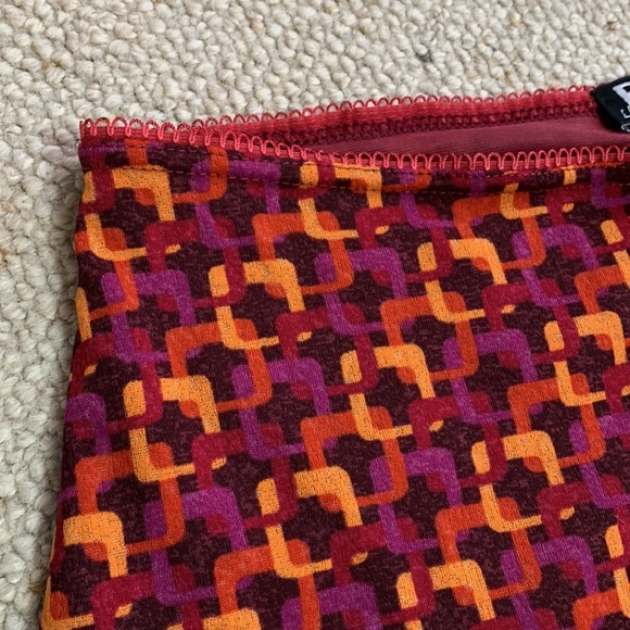 Les Possedes fun skirt - Picture 3 of 4